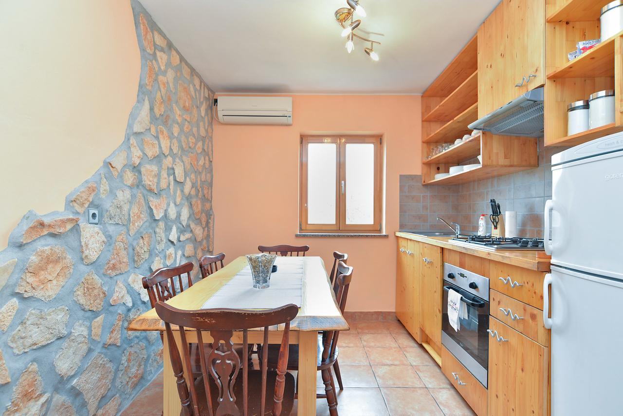 Apartments Dino 1700 Fažana Extérieur photo